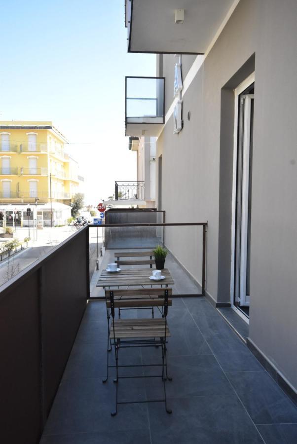 Hotel Crisvan Ρίμινι Εξωτερικό φωτογραφία