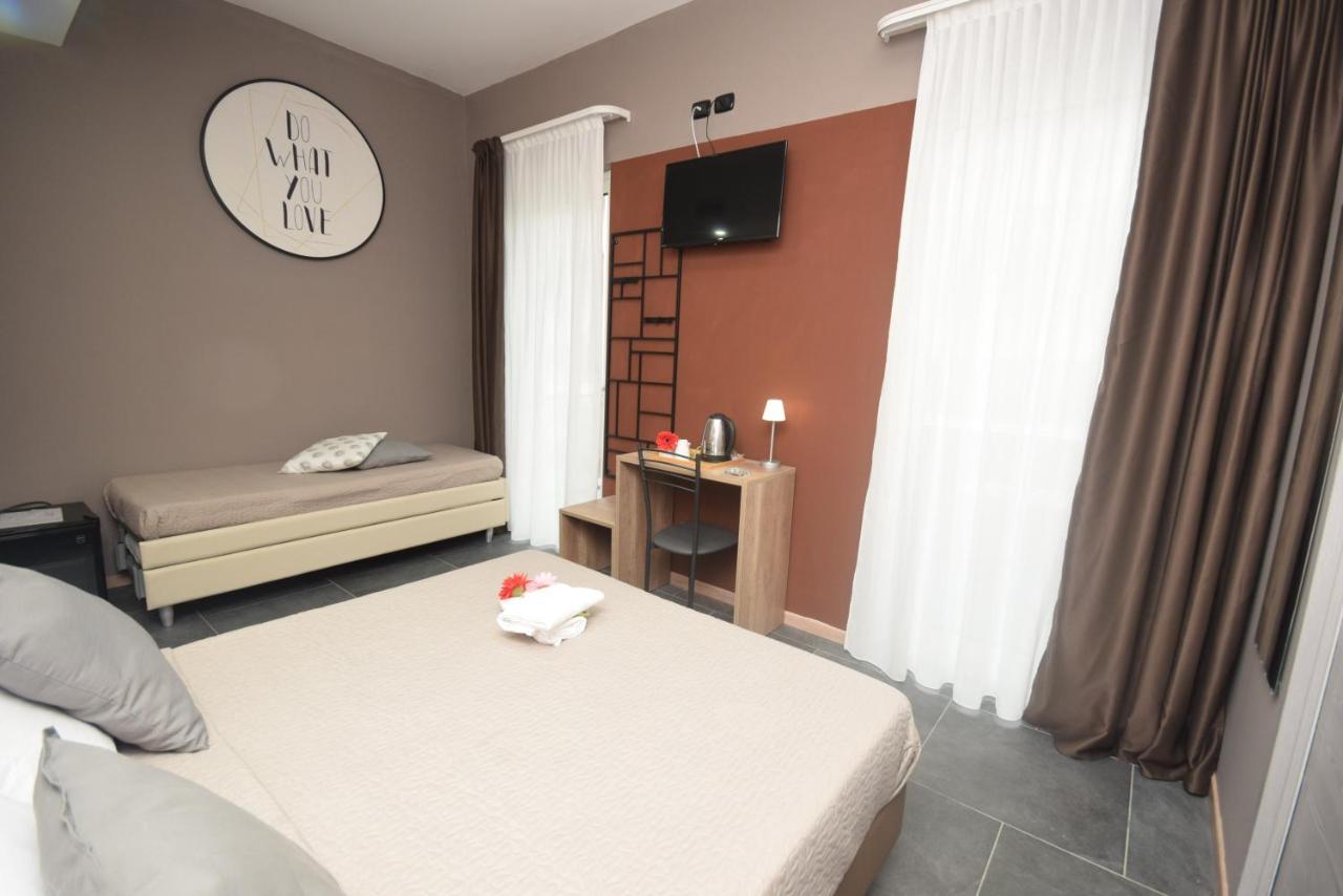 Hotel Crisvan Ρίμινι Εξωτερικό φωτογραφία