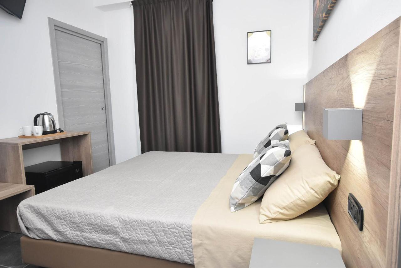 Hotel Crisvan Ρίμινι Εξωτερικό φωτογραφία